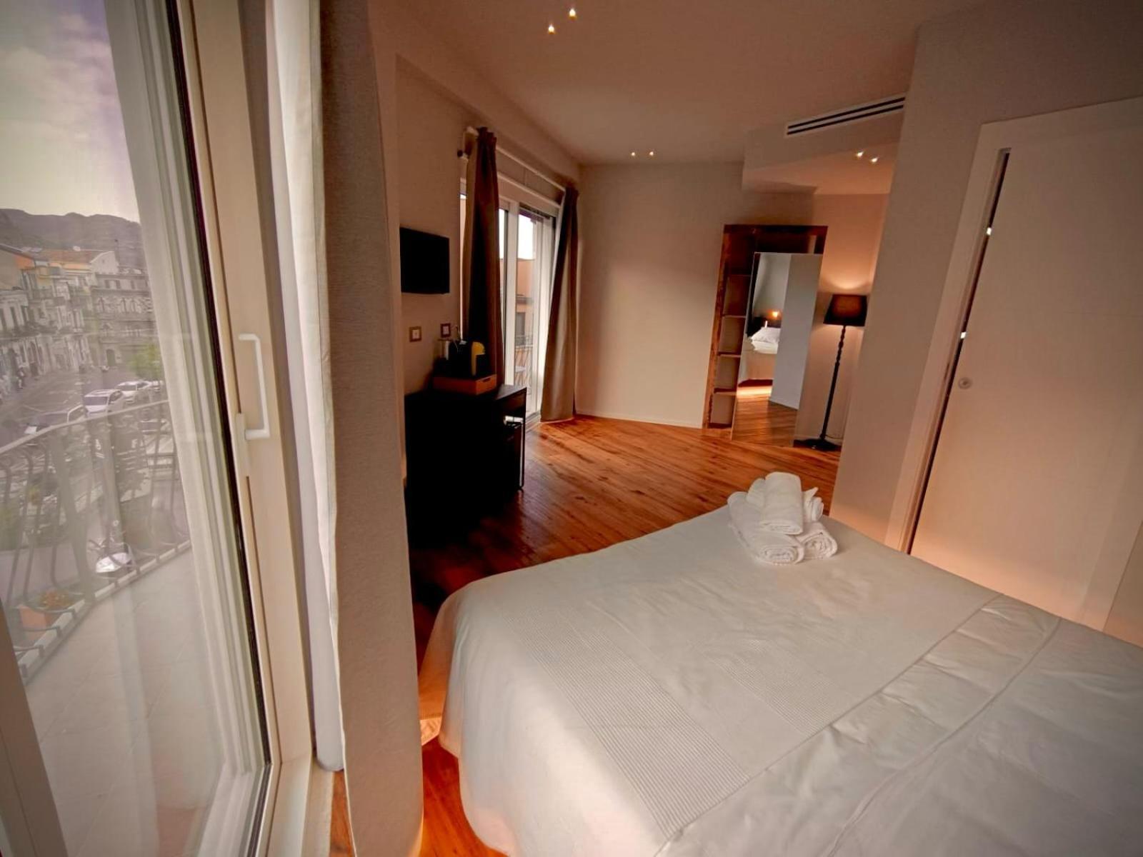Taormina Boutique Rooms Exterior photo
