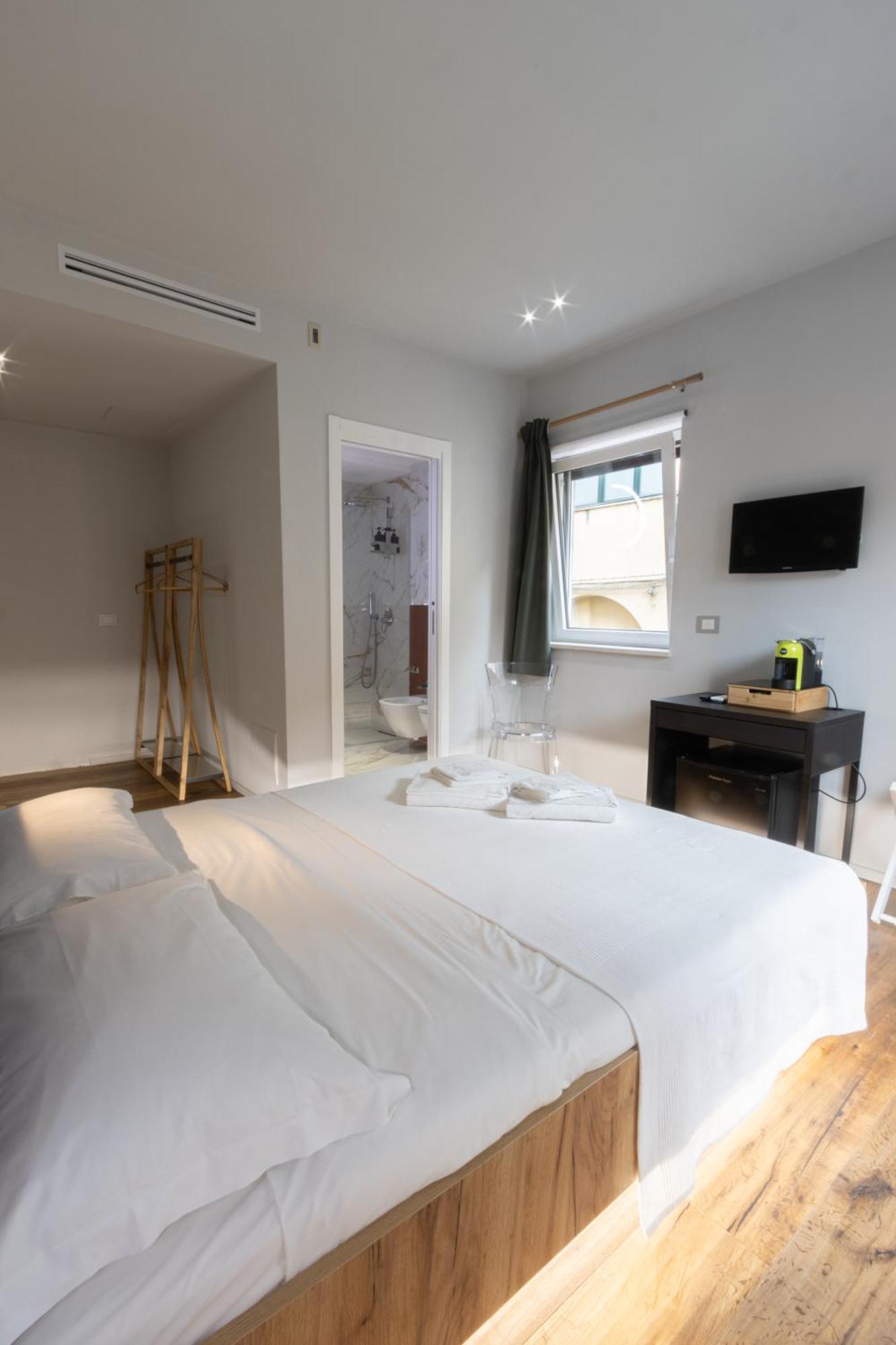Taormina Boutique Rooms Exterior photo